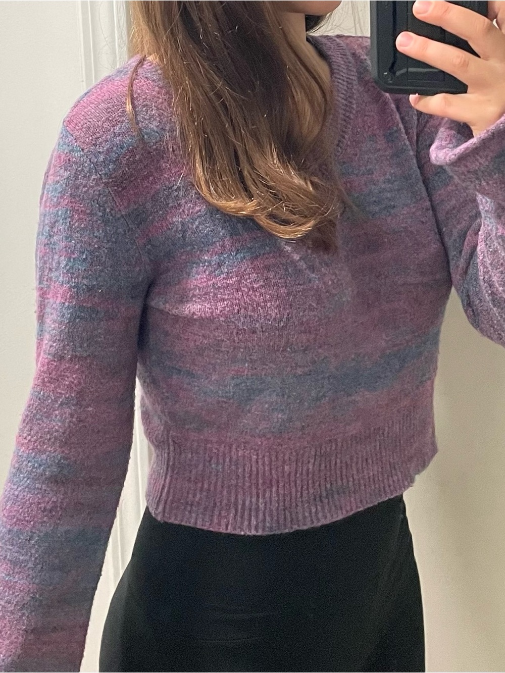 Free People Purple V-Neck Sweater 💜☂️🪻 - Picture 2 of 3